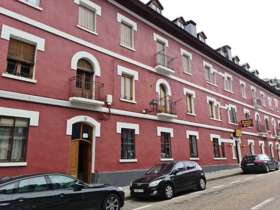 Espectacular Apartamento Reformado En Edificio Historico, Con Wifi 칸프랑크 외부 사진